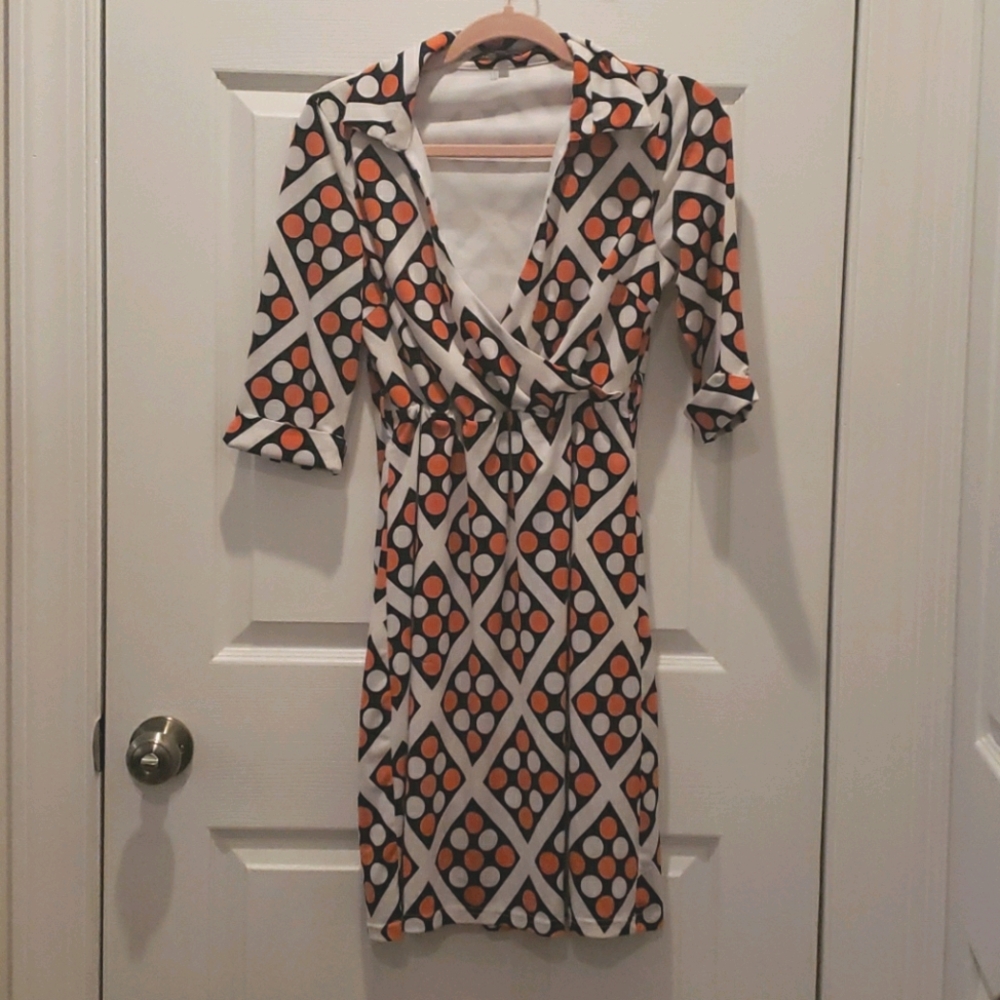 EUC Gracia small 3/4 sleeve circle print dress